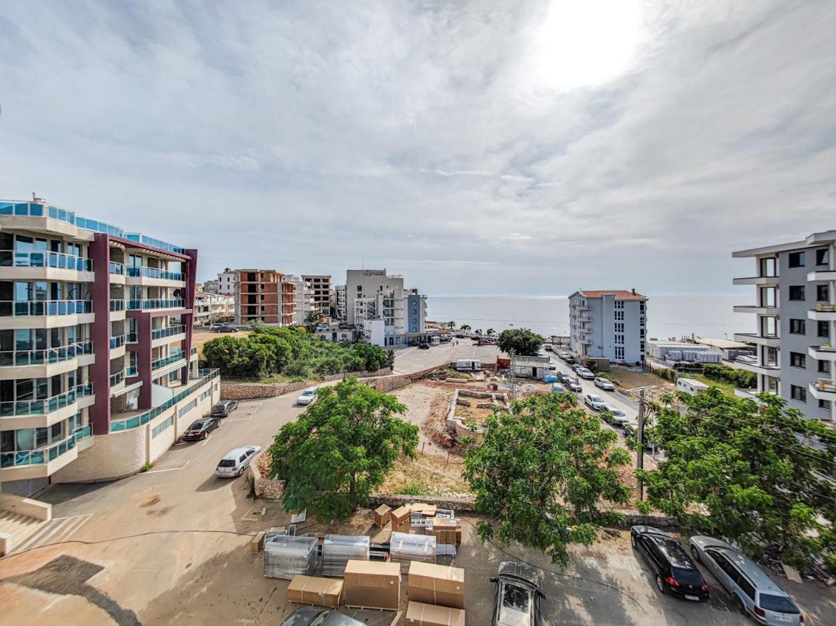 Apartment Plavo Nebo Dobra Voda Eksteriør billede