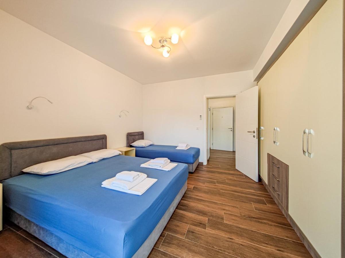 Apartment Plavo Nebo Dobra Voda Eksteriør billede